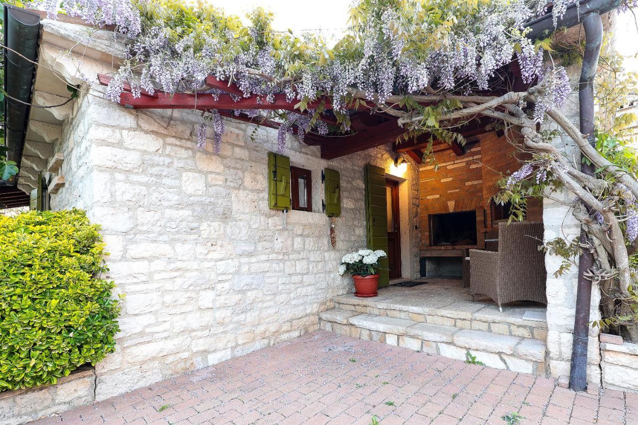 B & B Casa Rustica Dva Baladura Rooms Kanfanar Luaran gambar
